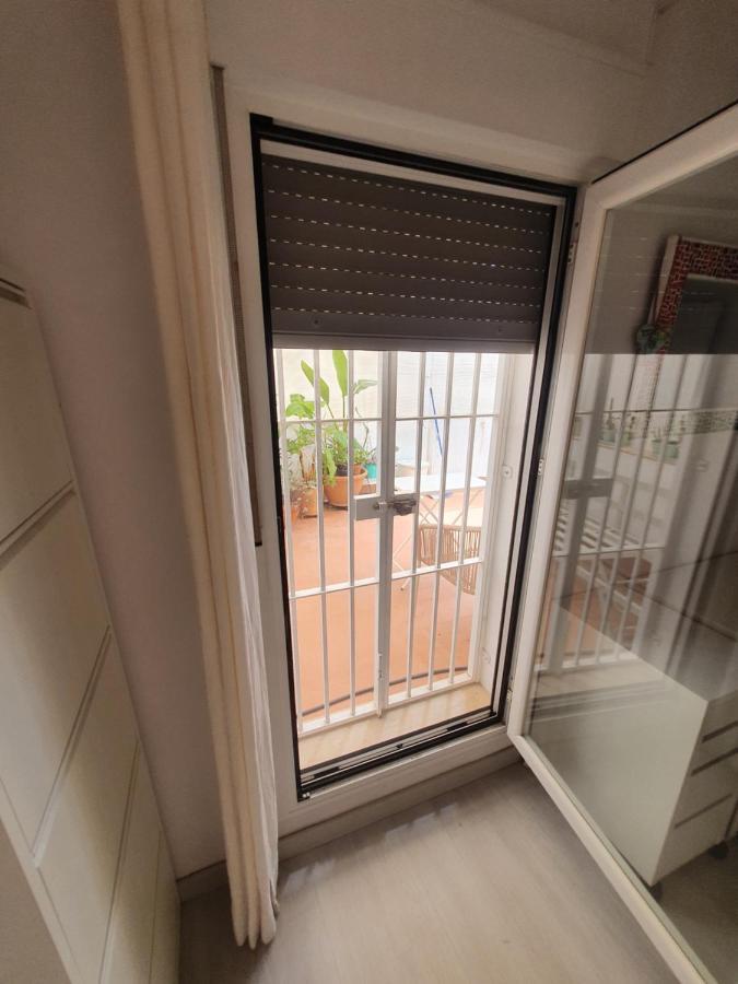 Beautiful Apartment With Terrace San Basilio Seville Ngoại thất bức ảnh